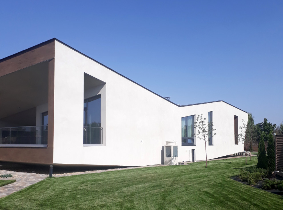 Подборка реализованных индивидуальных жилых домов разного сегмента