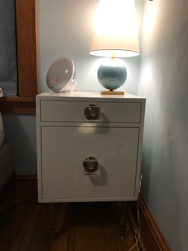To match or not to match......the nightstand dilemma