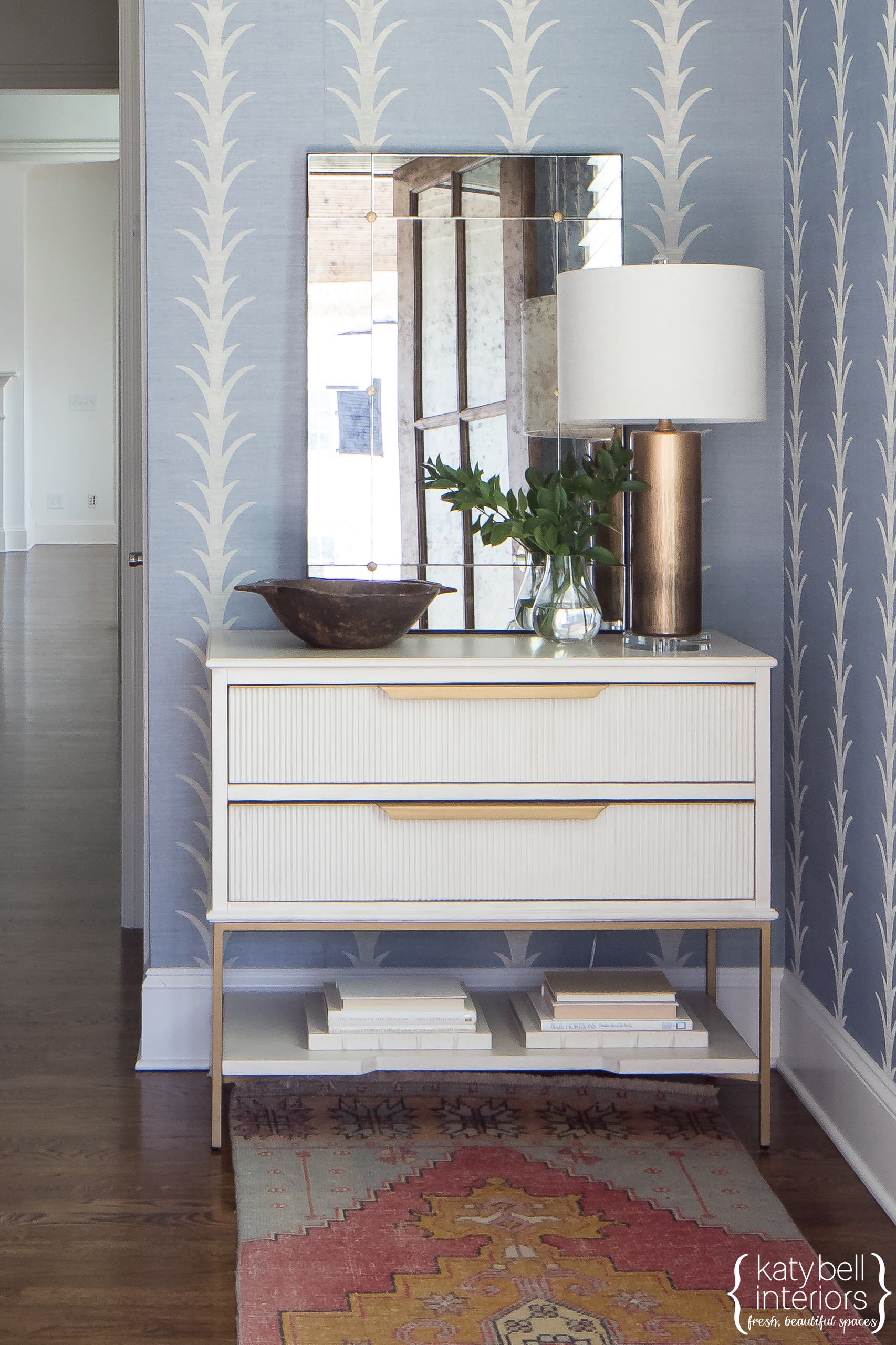 Patterned Grasscloth Entry