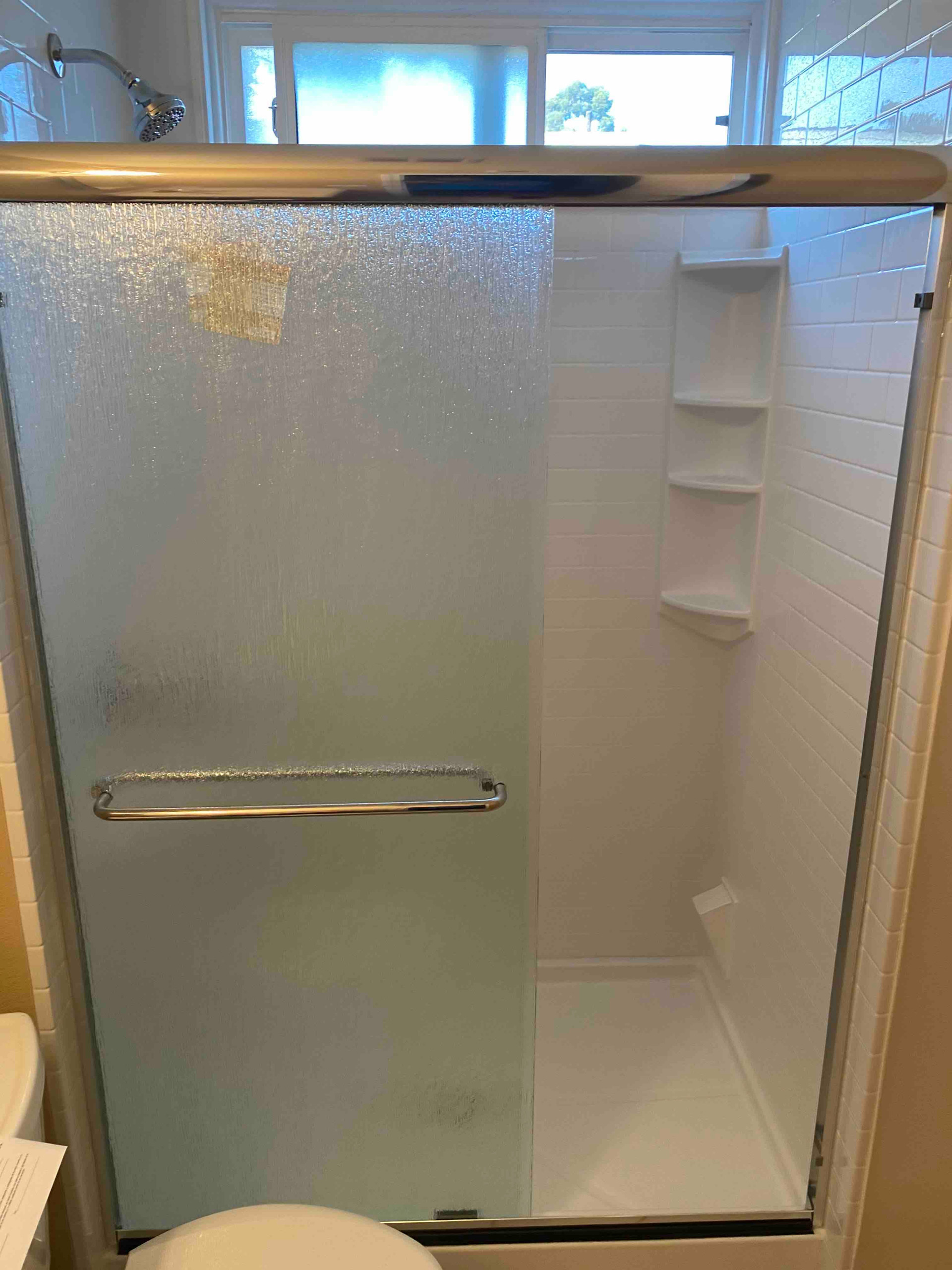 Tubs/ Showers