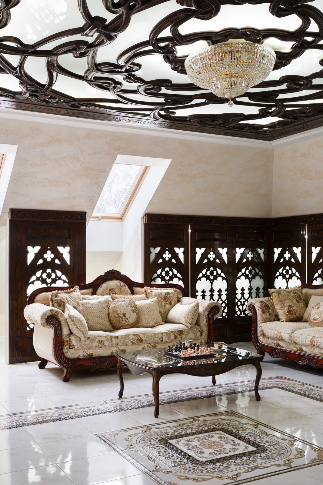 Дом в Дворцово-замковой стилистике