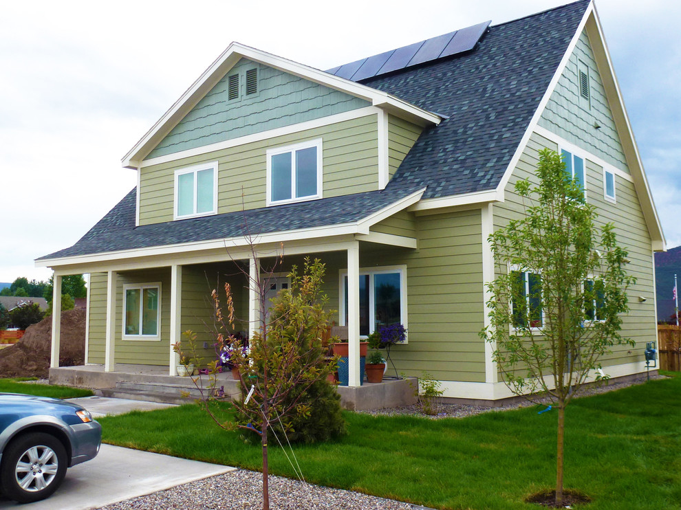 This is an example of a traditional home design in Denver.