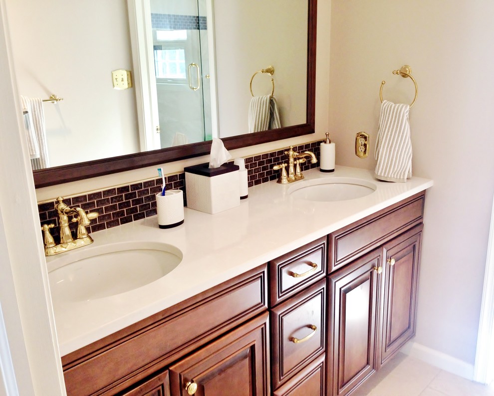 M Hall bath