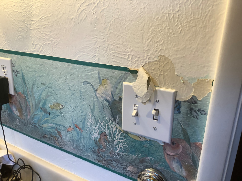 How to conceal ugly border paint or paper?