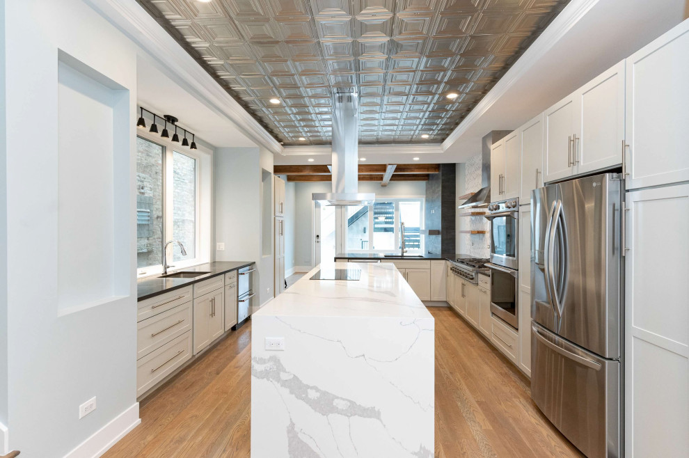 Chicago Modern Kitchen Renovation with Custom Island Design