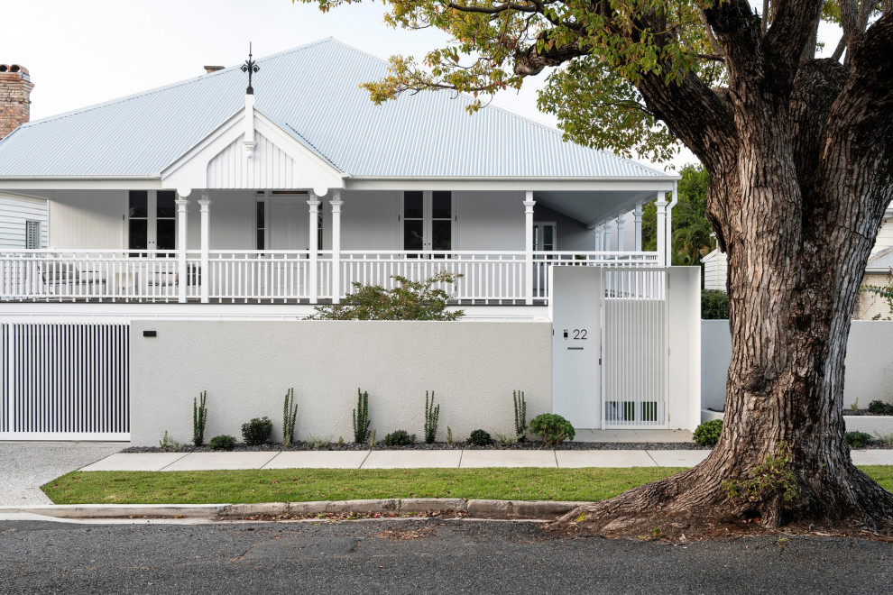 Inspiration for a transitional exterior in Brisbane.