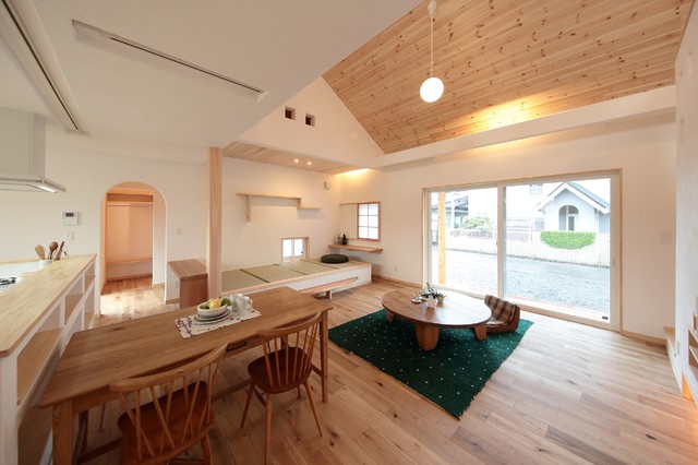 HH様邸 moderno-salon