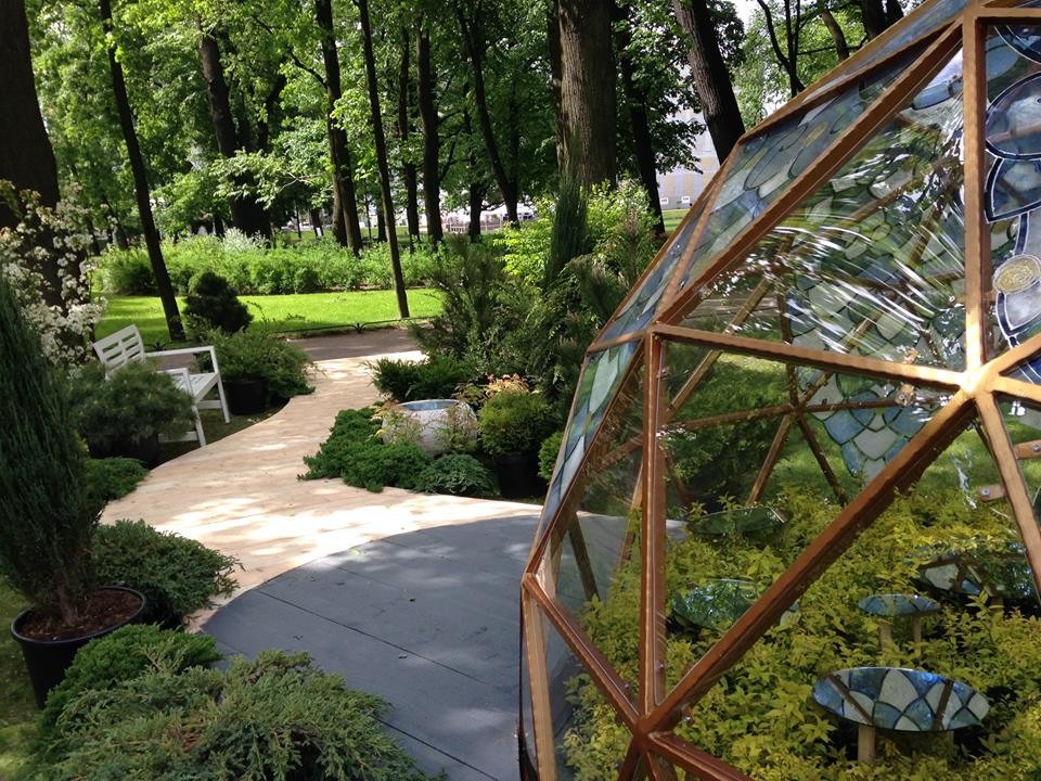 Тень Шелкового Пути