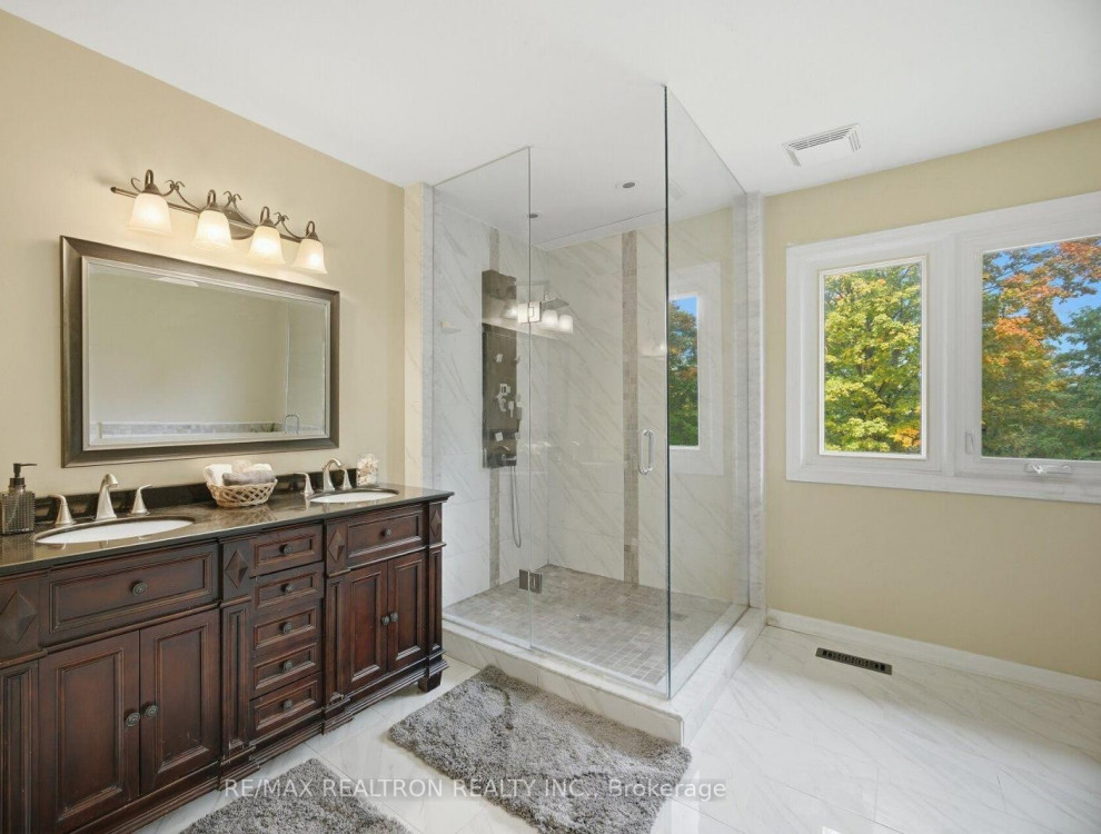 6245 bathroom
