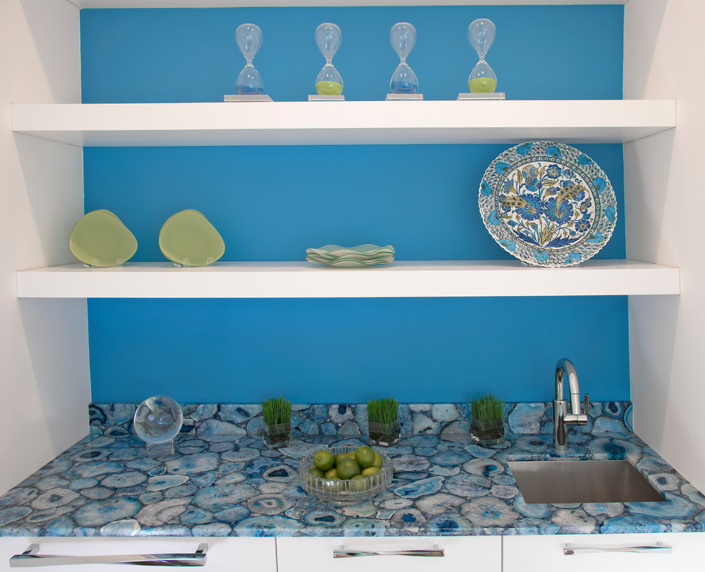 Trendy home design photo in DC Metro