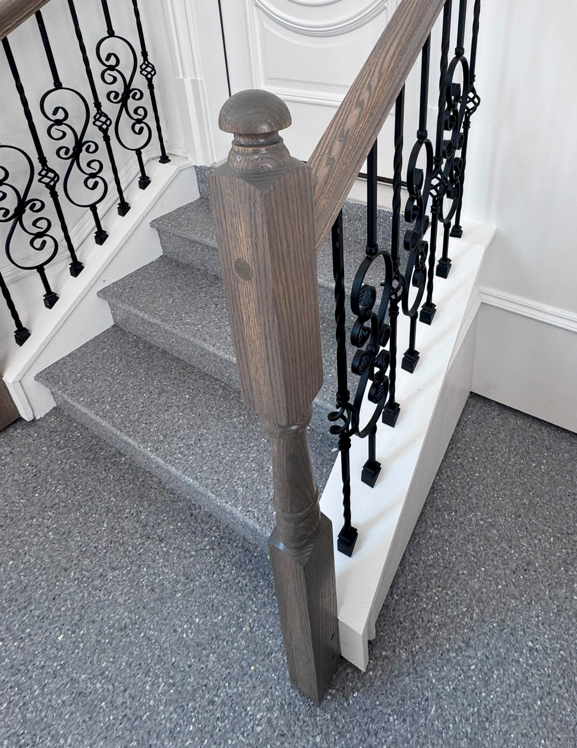135_Vibrant Staircase with Touch of Historic Grandeur, Great Falls, VA 22066