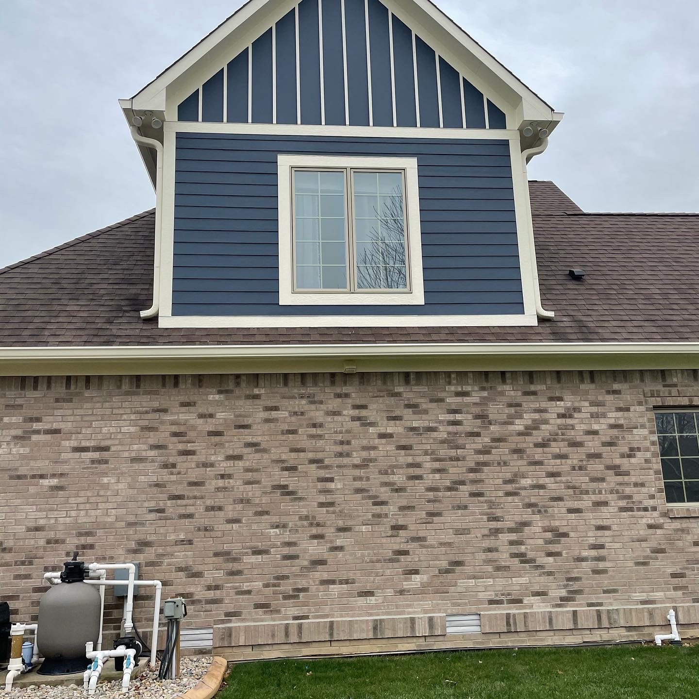 Teare Exterior Paint