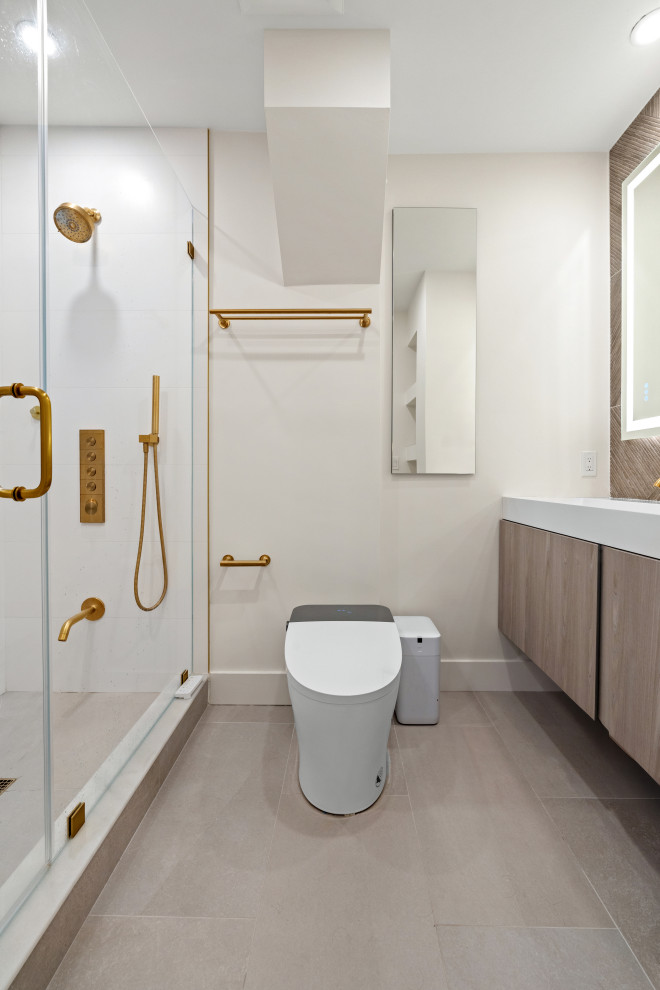 Commonwealth Ave - Master Bathroom