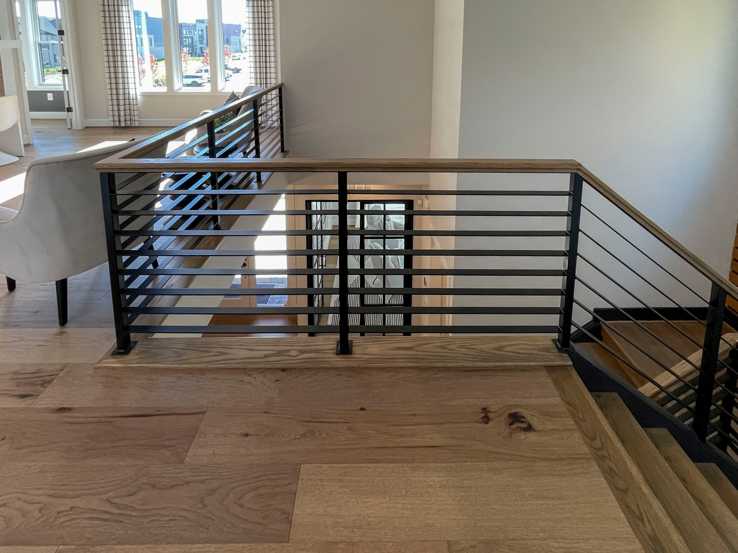 113_Floating Straight- Stringers with No Risers in Contemporary Home, Bethesda M