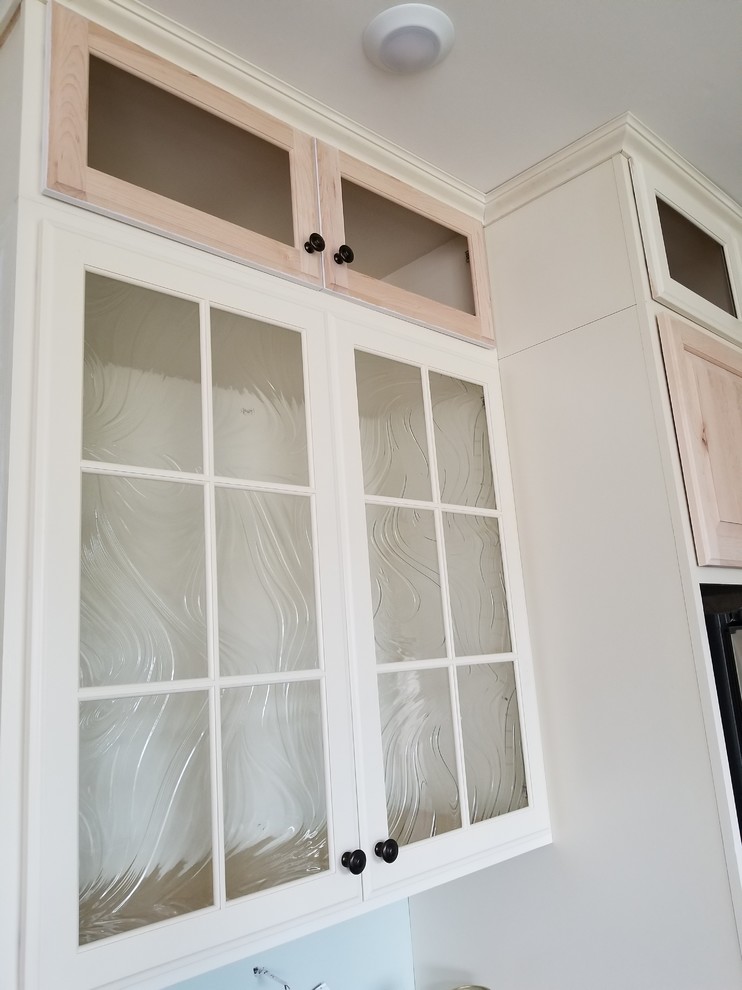 5 Types of Glass for Kitchen