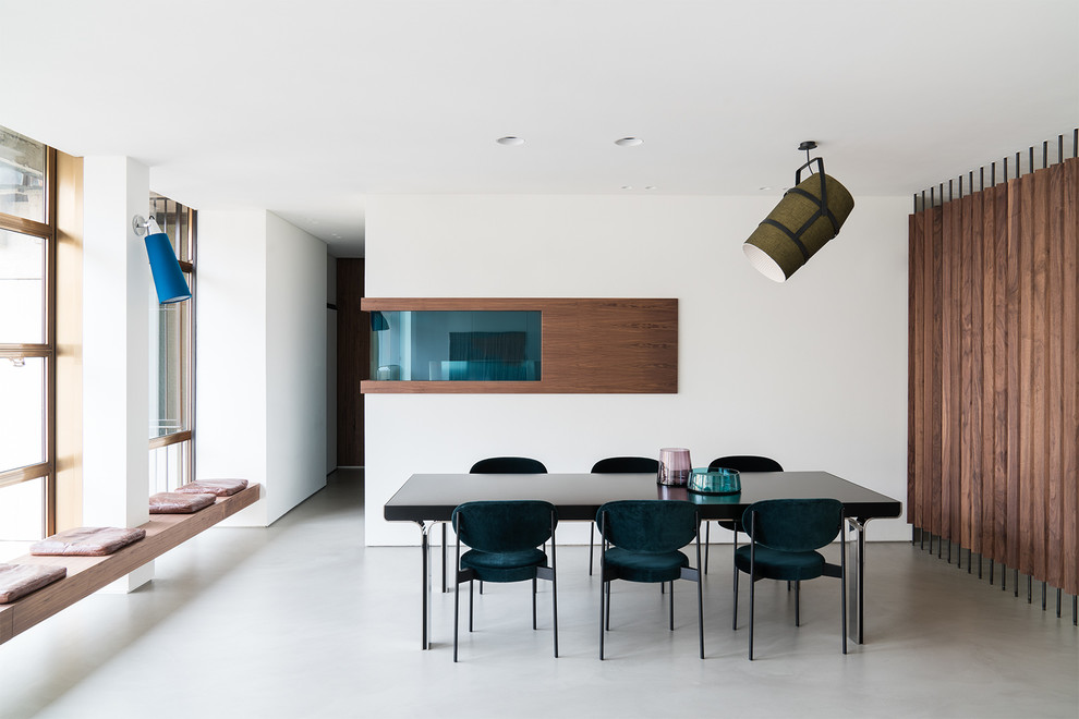 Contemporary dining room in Turin.