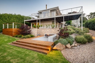 おしゃれな庭 (庭石) の画像 75選 - 2025年4月 | Houzz (ハウズ)