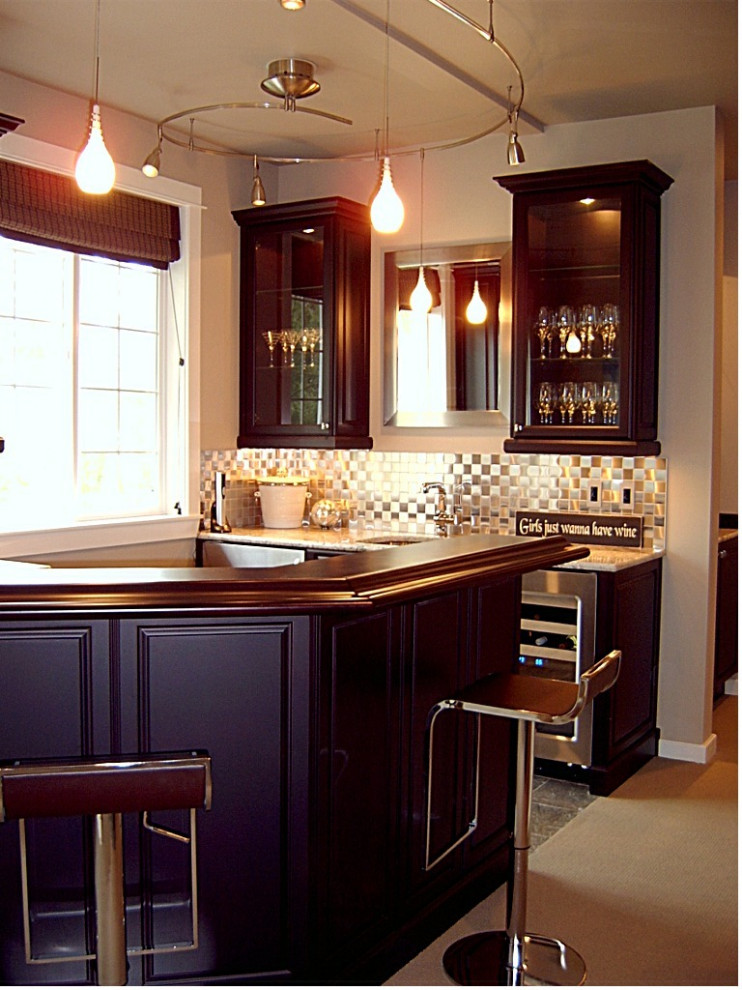 Custom Bar