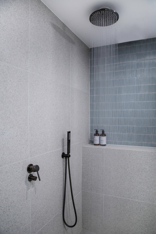 Luxurious shower