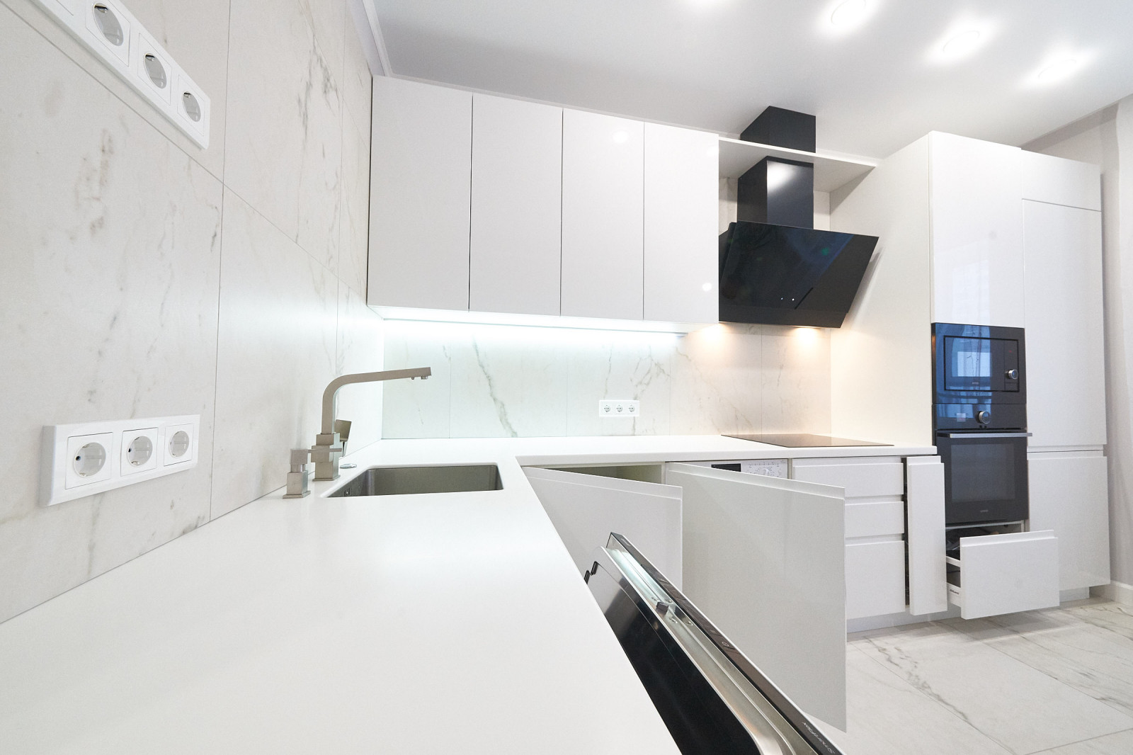 Кухня в современном стиле 4