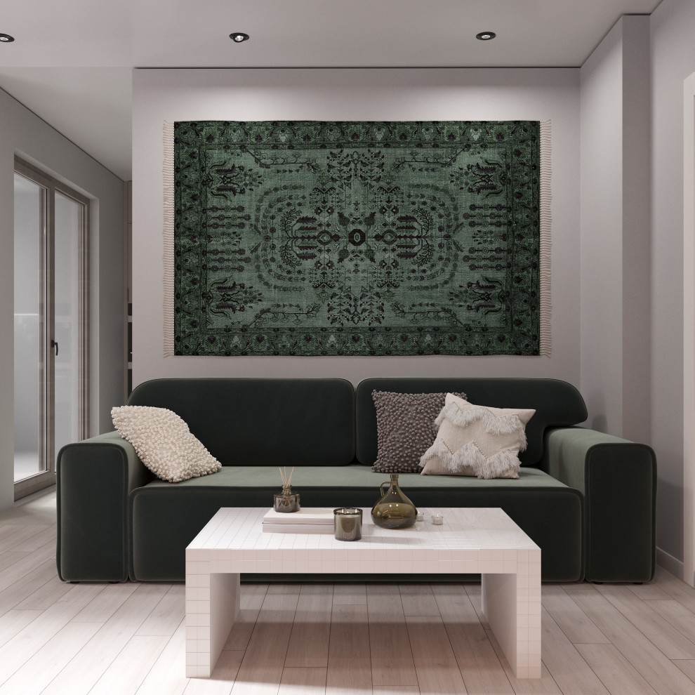 Детство на стене