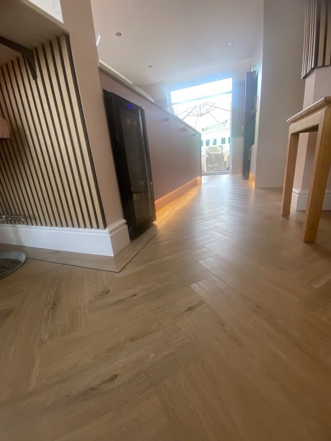 The Burbage Kitchen - Sodermalm - RRP £16,000 - Luxe Price £13,500