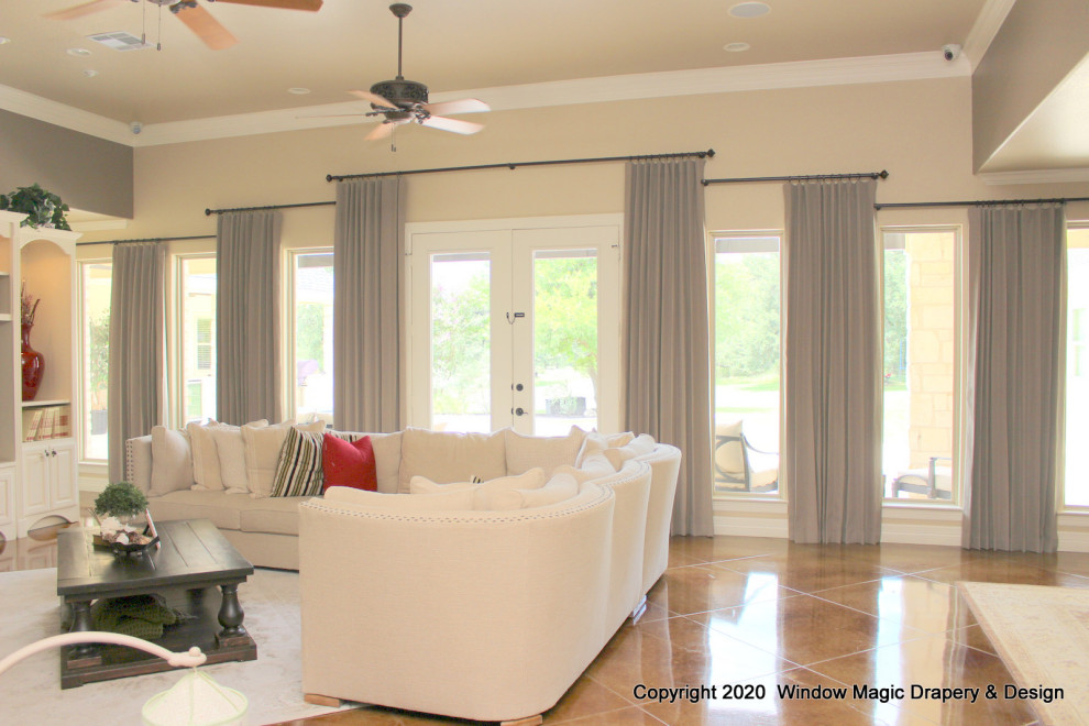 Home design - large transitional home design idea in Austin