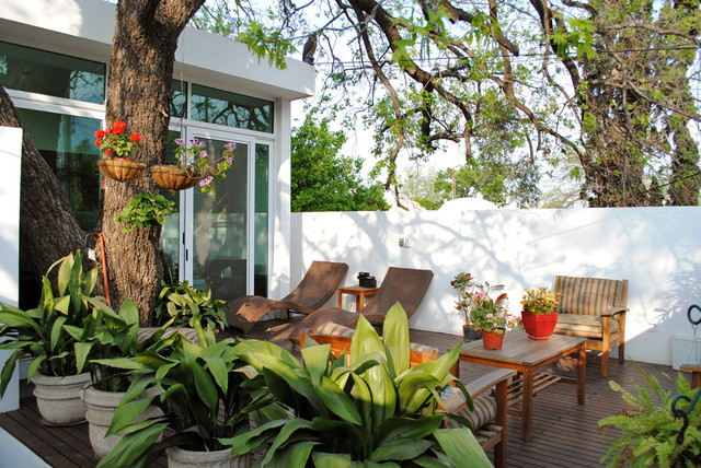 GUADALQUIVIR HOUSE contemporary-deck
