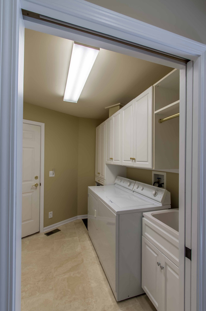 Double Island Kitchen & Sunroom