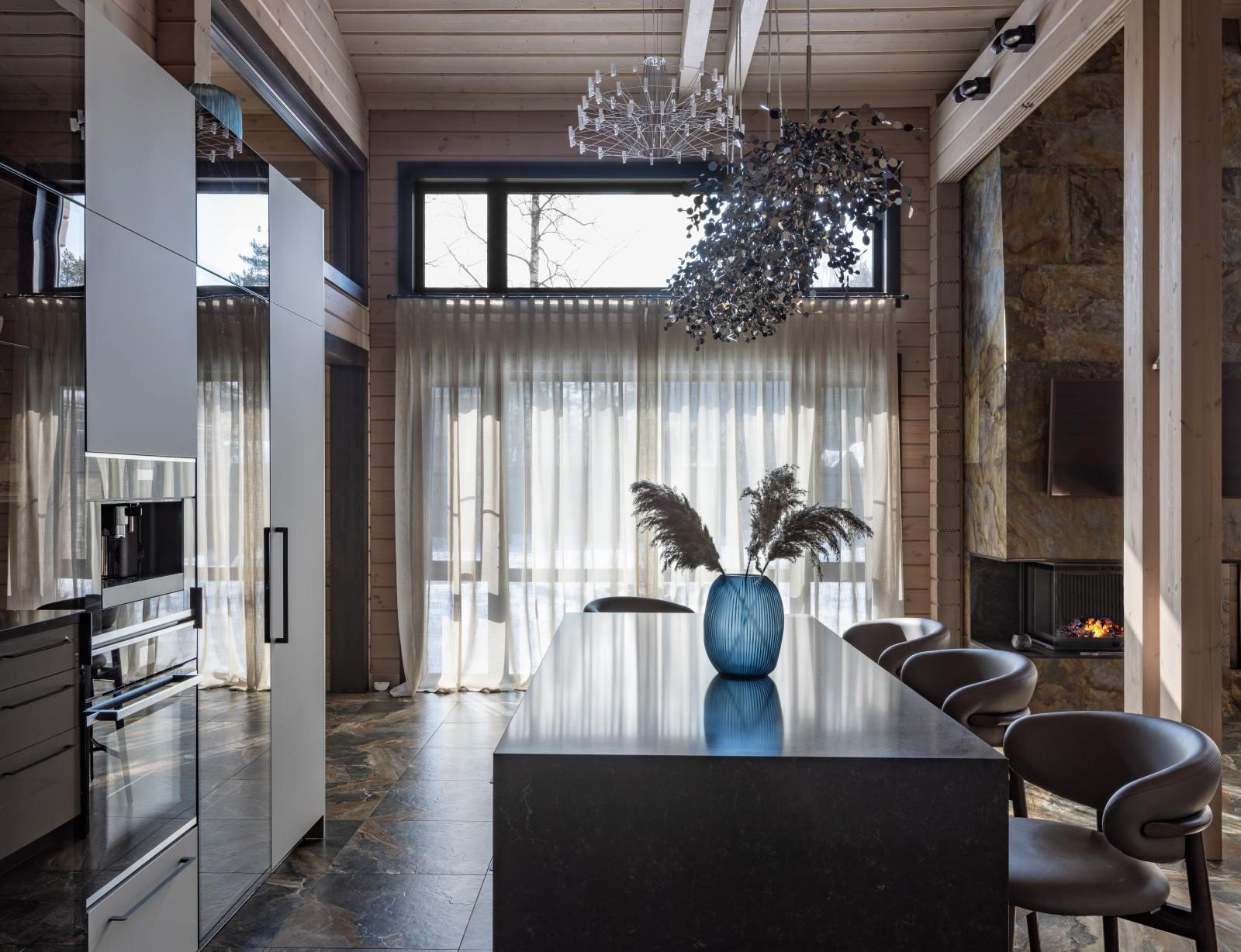 Загородный дом в стиле шале.