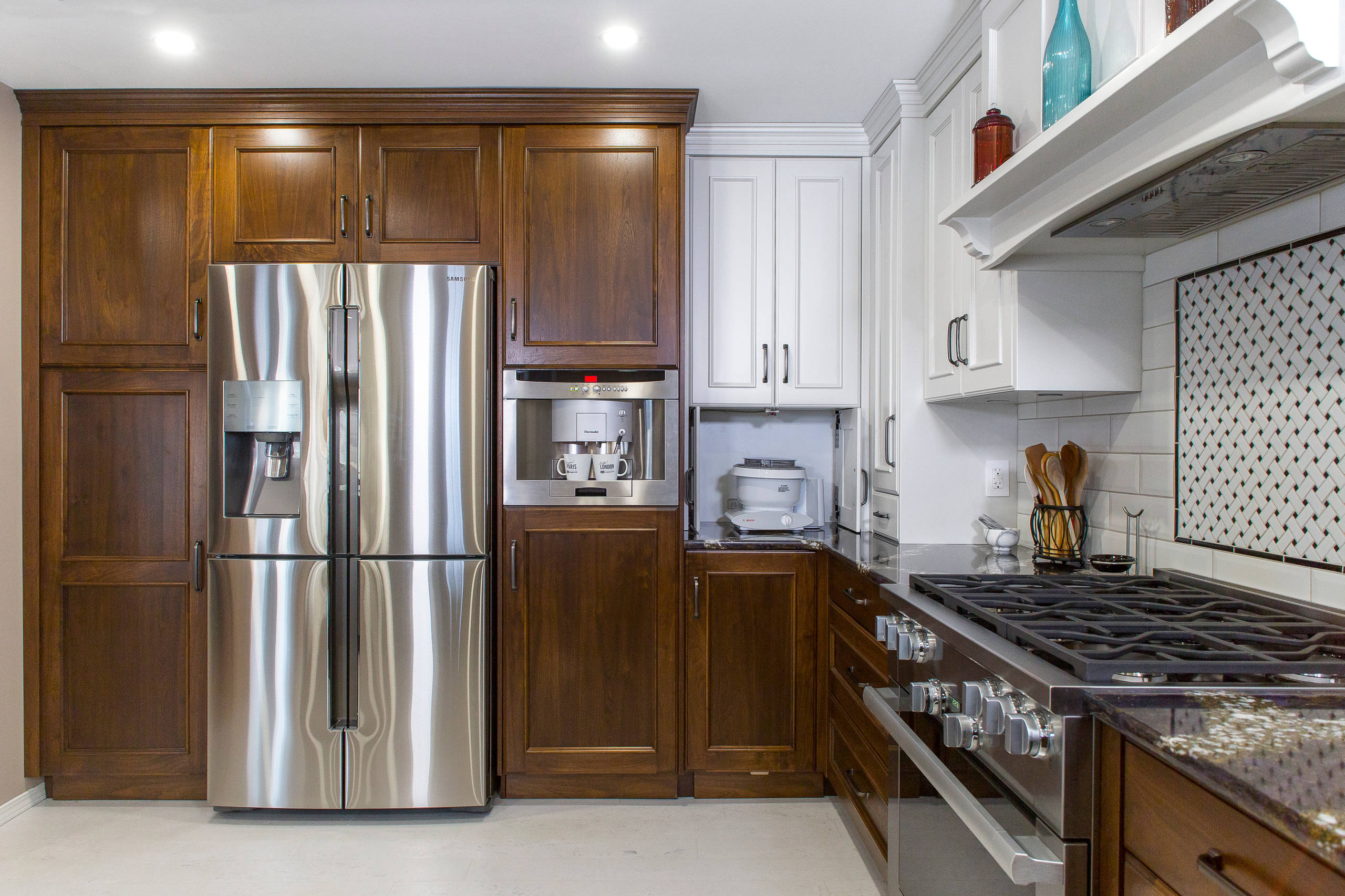 Traditional Majestic Kitchen