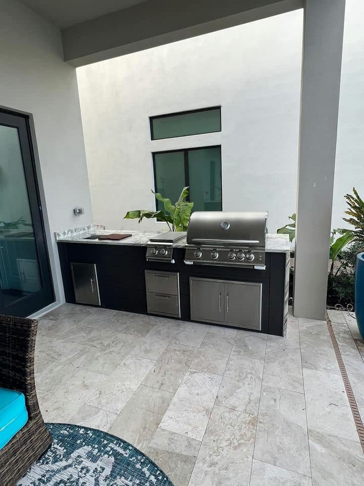 Straight Outdoor Kitchen