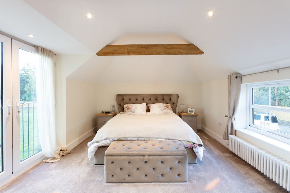Mid-sized traditional master bedroom in Berkshire.