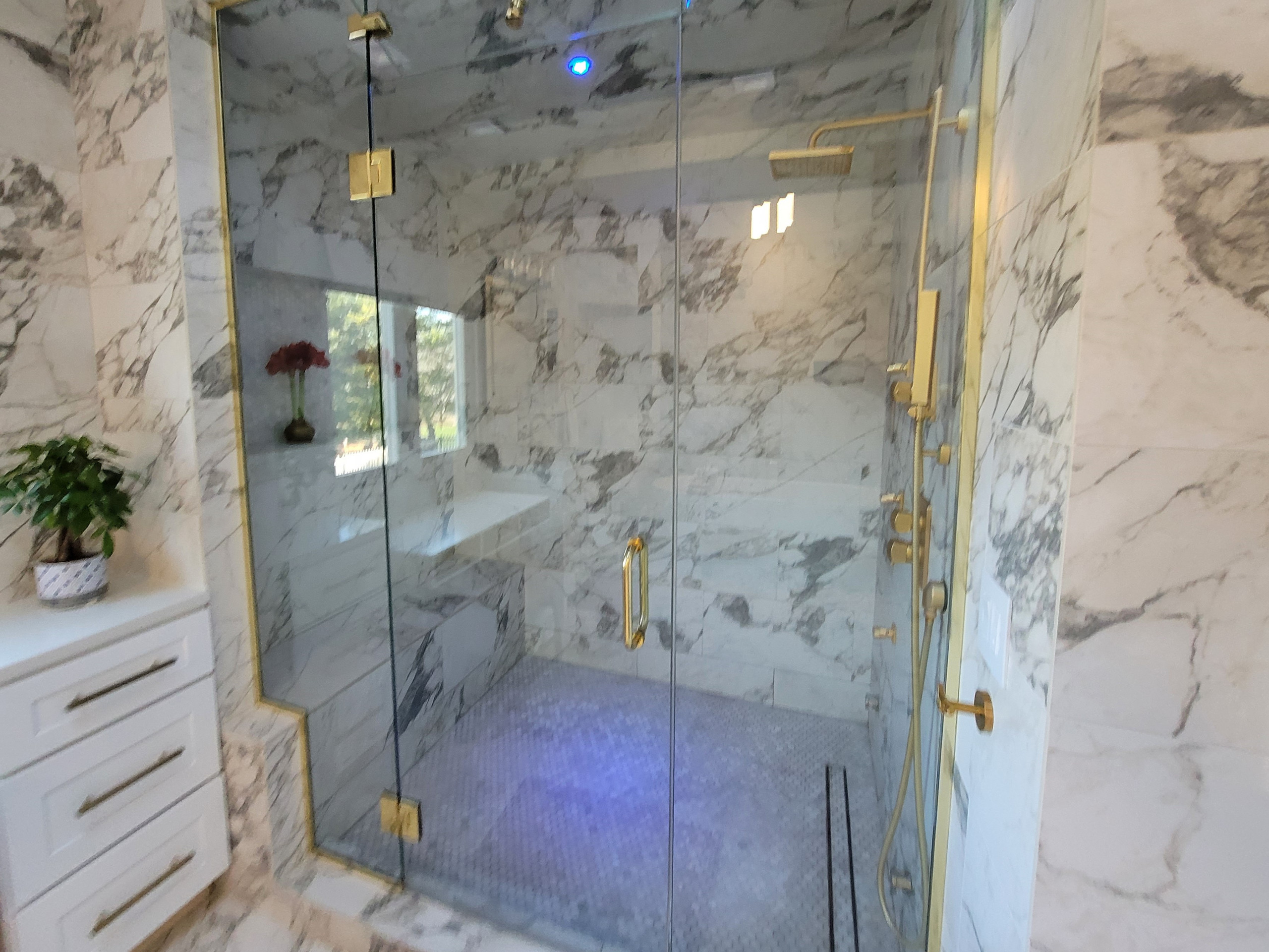 Dream white Bathroom