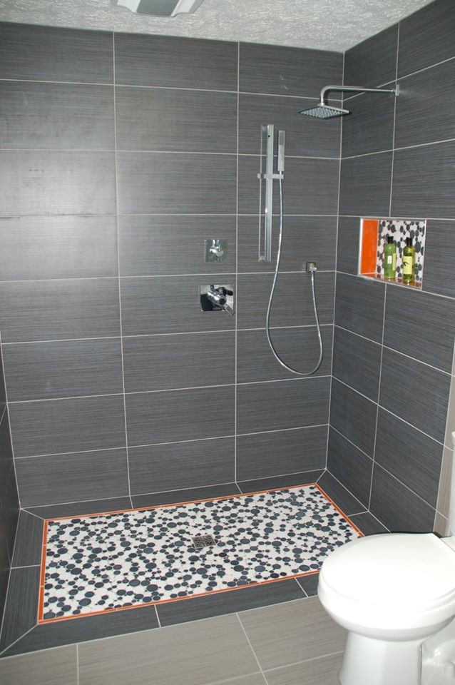 This is an example of a modern bathroom in Indianapolis.