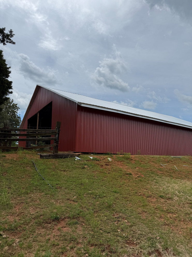 Pole Barns and Carports
