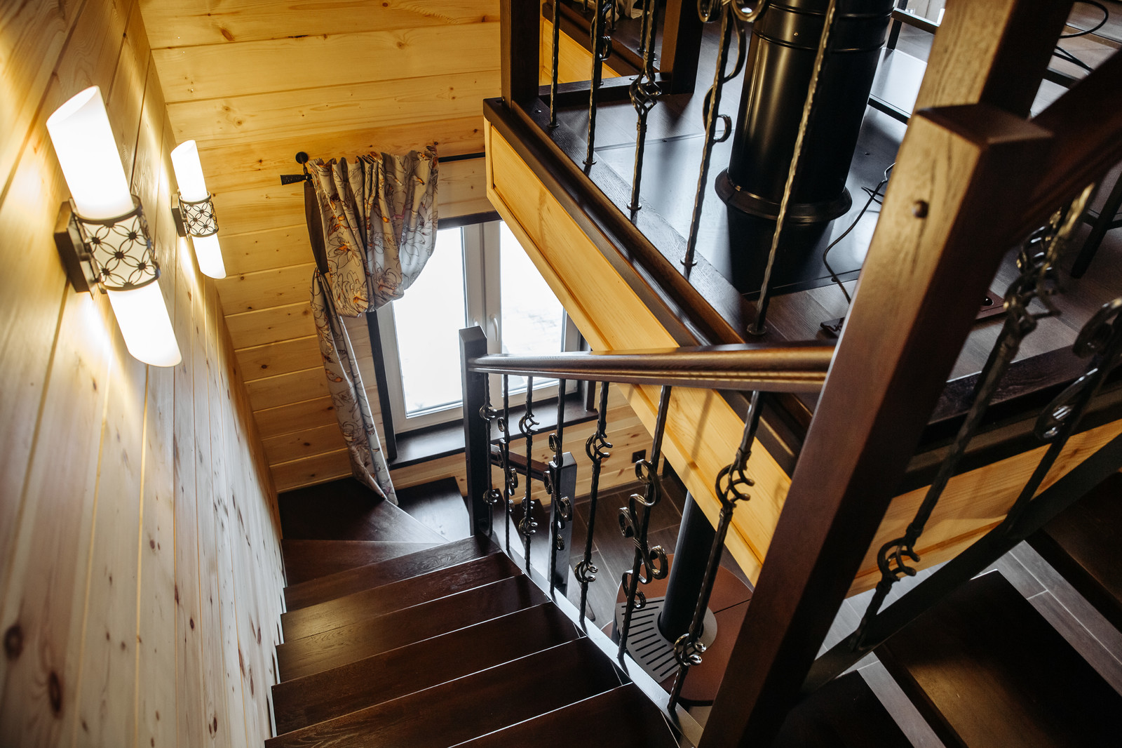 Двухэтажный коттедж с сауной 72 кв.м.