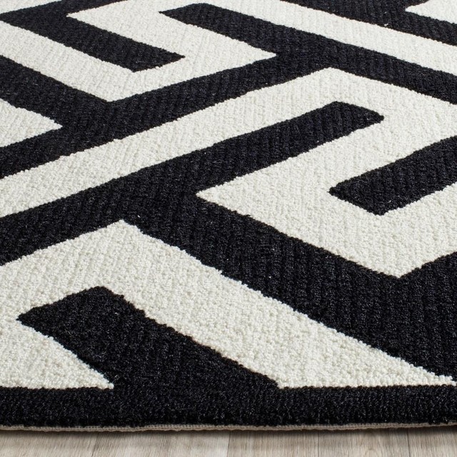 Ivory Safavieh Four Seasons Collection FRS240M Hand-Hooked Geometric Area Rug 8' x 10' Grey 