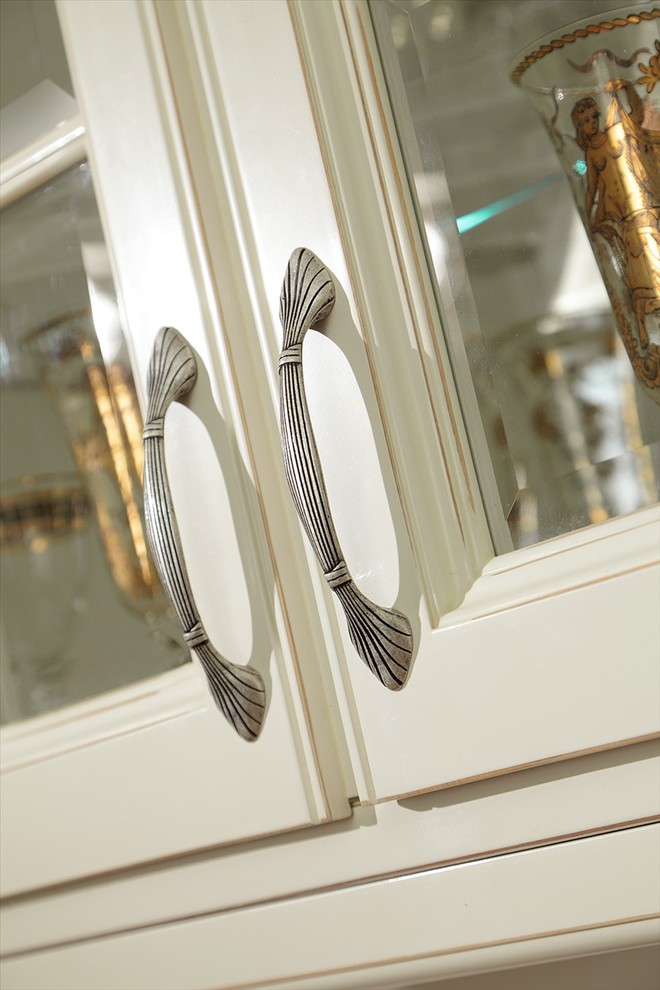 Классическая белая кухня