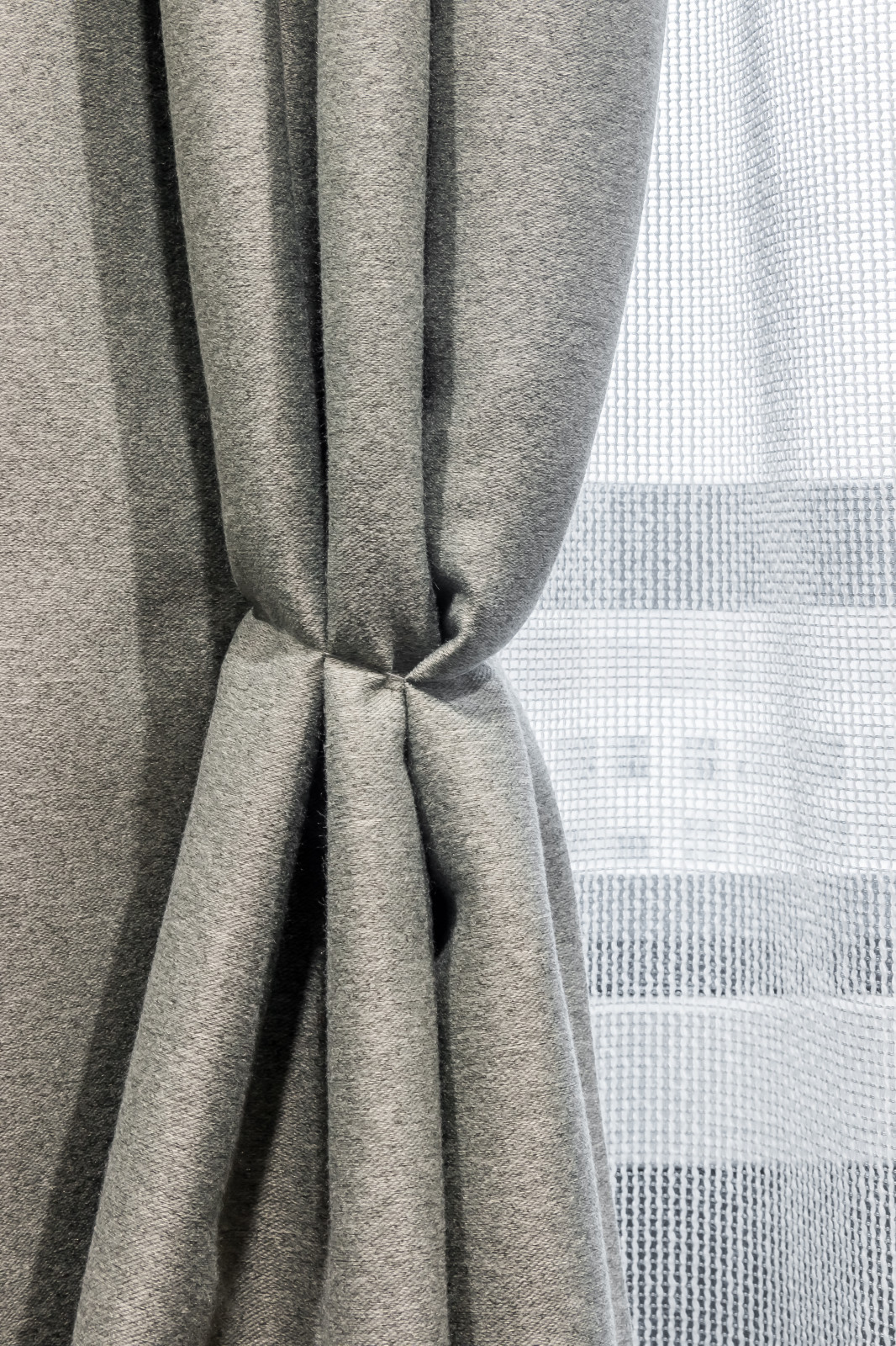 Акцент на шторах