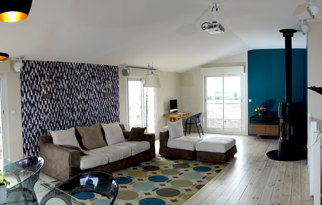 Bordeaux Centre modern-wohnzimmer