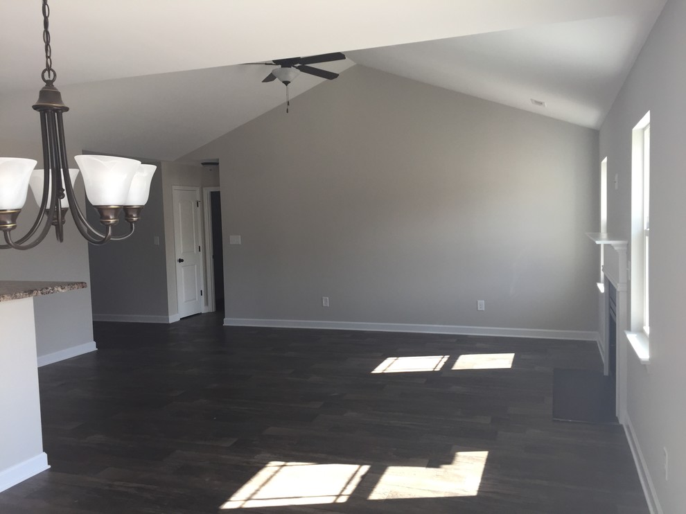 What color coffee table and dining table should I add?