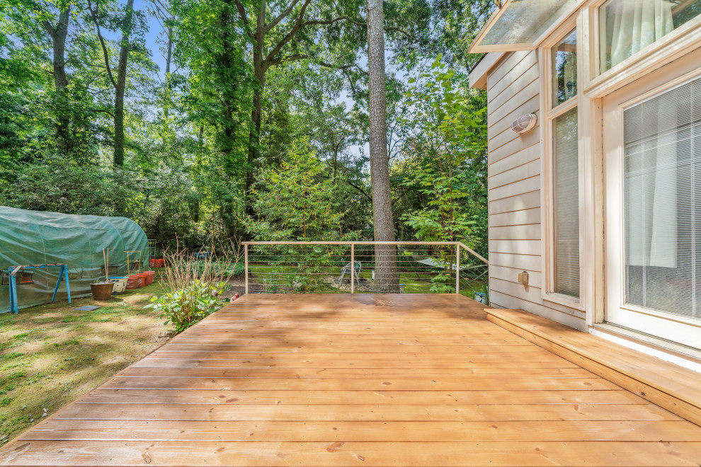 Mid-Century Deck Rebuild & Stain