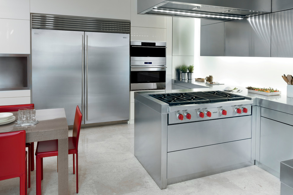 Встраиваемые холодильники в интерьере