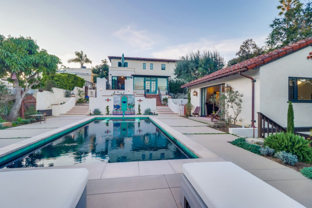 Loma Portal_Pool House & Gym american-southwest-swimming-pool-and-hot-tub