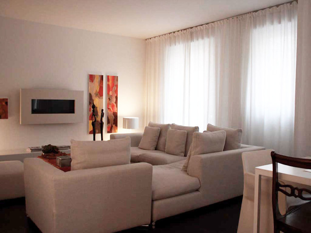 Casa PC modern-vardagsrum