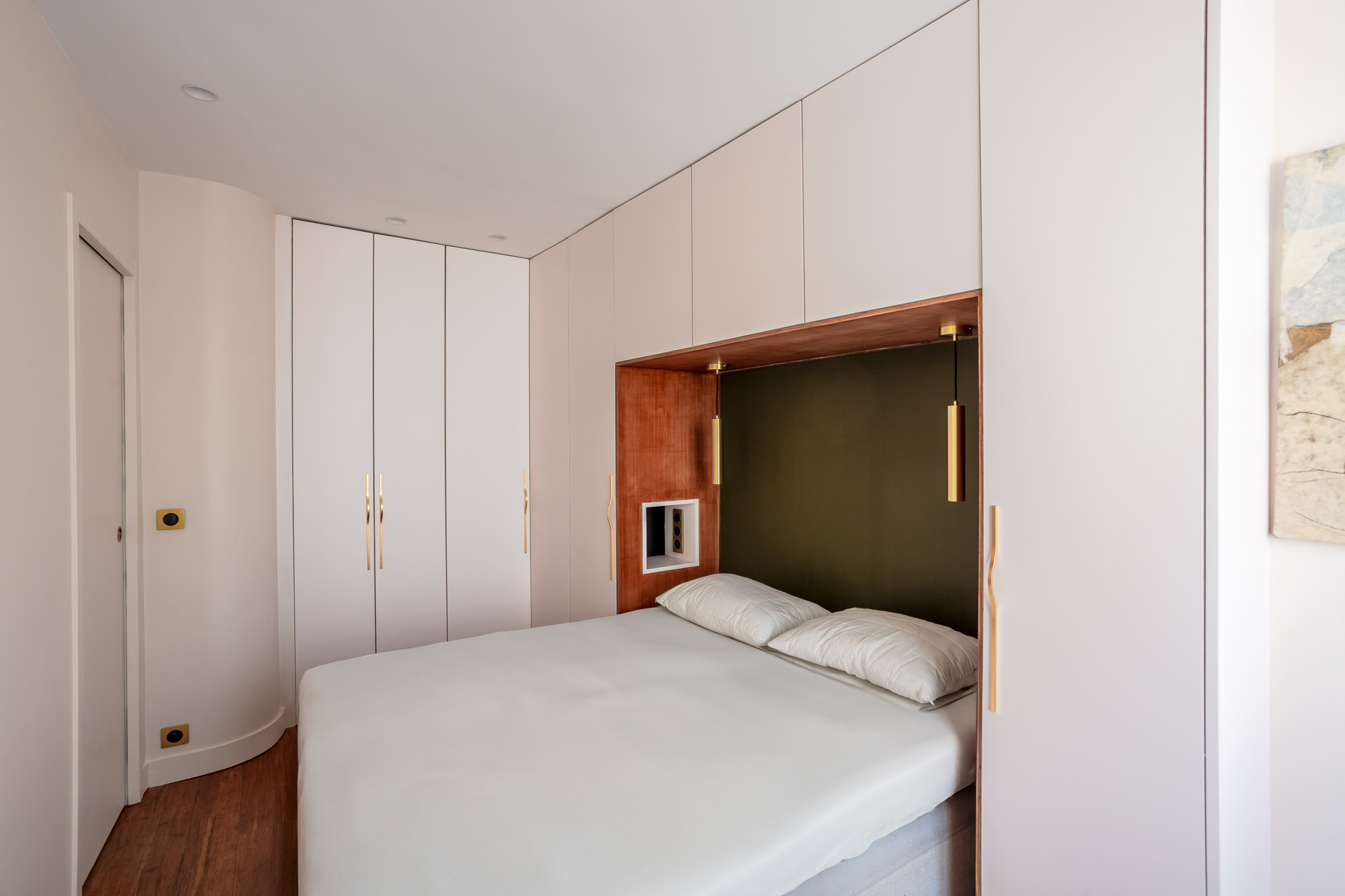 Optimiser l’espace nuit avec un lit pont sur-mesure