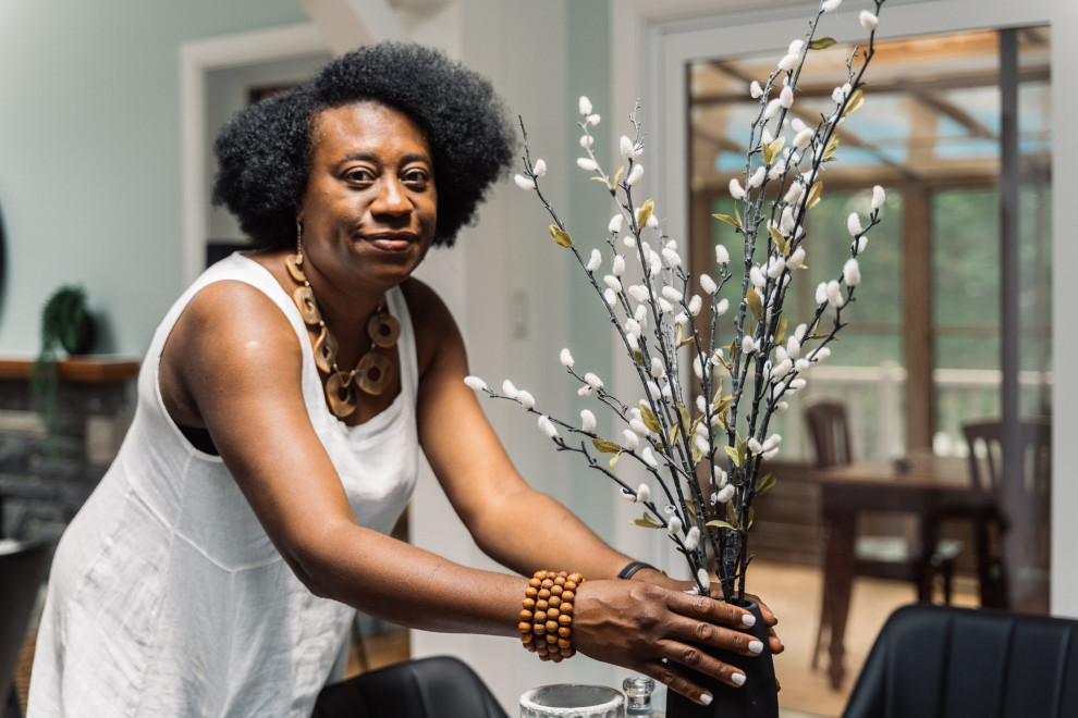 HOME STAGING EXPRESS