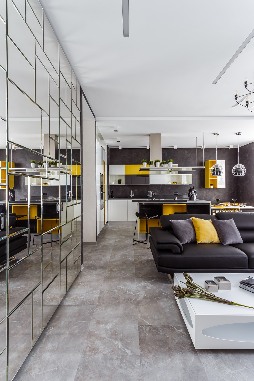 Фото гостиной реализованного проекта квартиры ЖК "Адмирал".