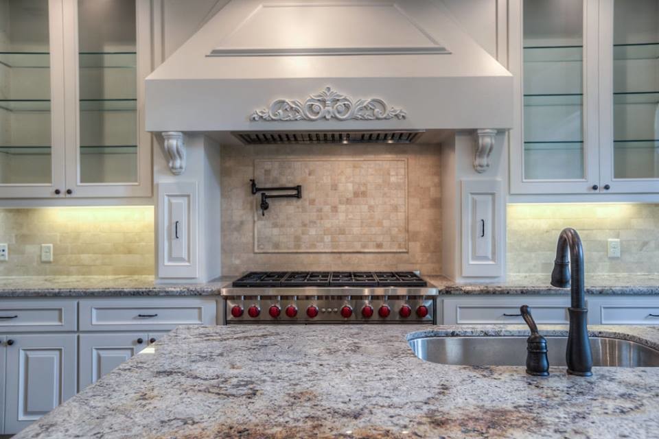 Inspiration for a transitional kitchen remodel in Houston